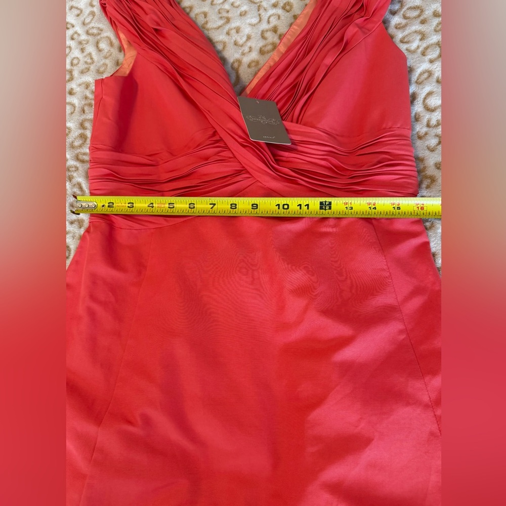 NWT Anthropologie Coral Midi Dress Ruched Crossing
Women’s Size: 10 - Picture 7 of 10